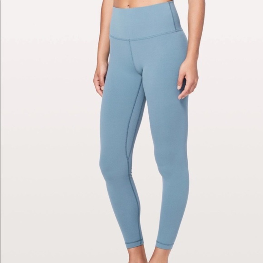 Lululemon Cropped Leggings CA 35801 RN 106259 size 8
